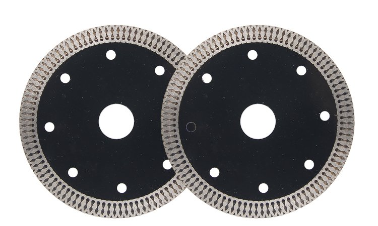 110mm Black Mesh Rim Ceramic Cutting Blade